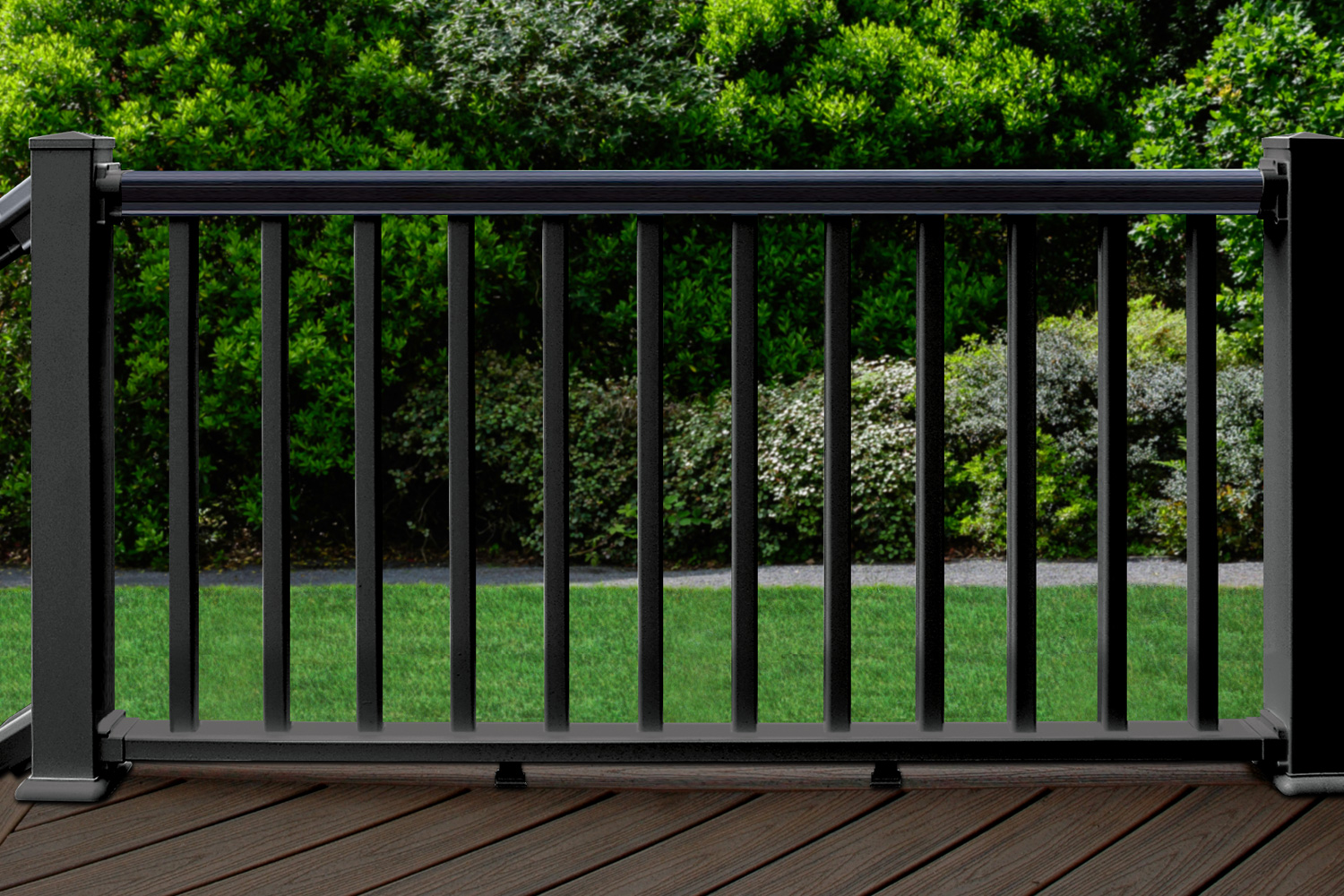 Sixth Avenue Building Products Premium Straight Rail - Black